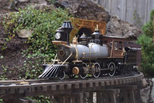 RGS #11 coasts downgrade over the Priya Canyon Trestle.